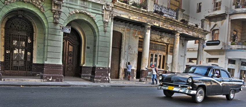 Vintage American Car Cuba